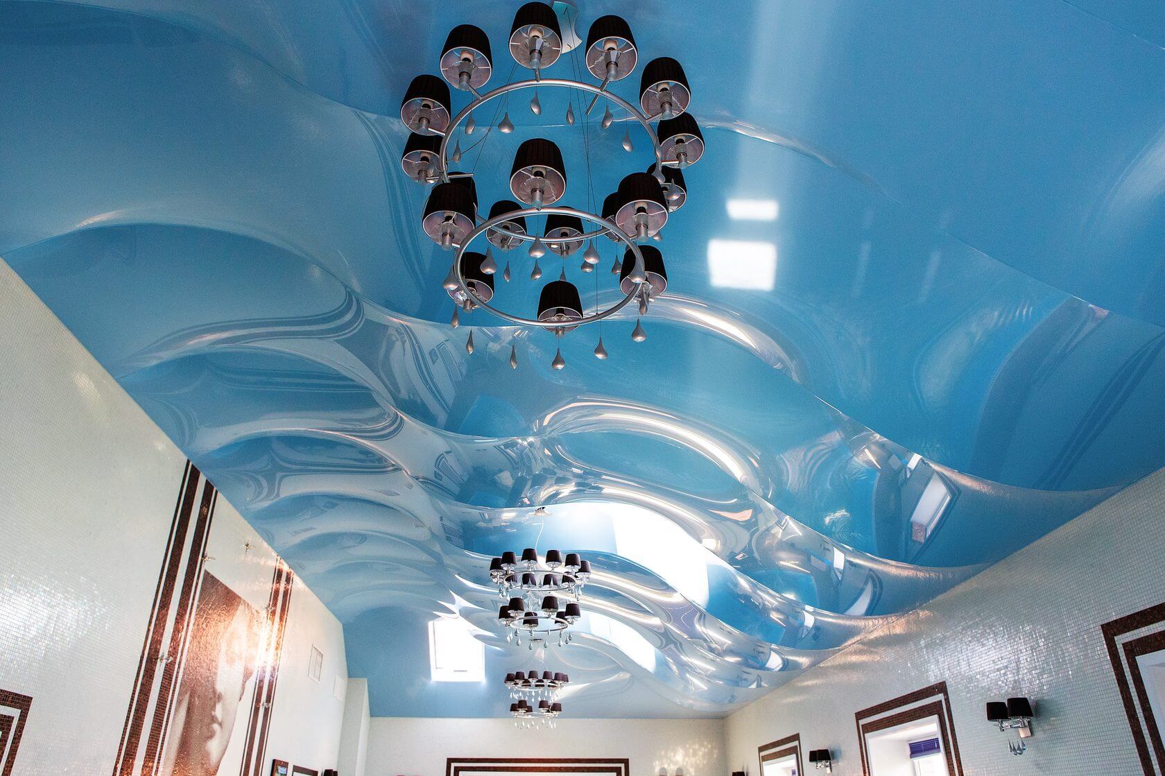 Дизайн многоуровневого натяжного потолка в кухне, гостиной и спальне